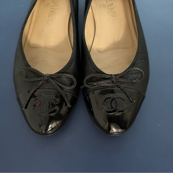 Chanel Ballet Flats w patent leather toe • size 37 - Picture 2 of 14